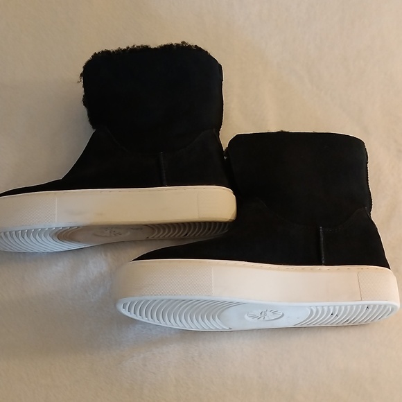 UGG Lynus Sheepskin Suede Fleece Ankle Sneaker Boots 1123692 Women's 5.5 Read - Picture 5 of 9